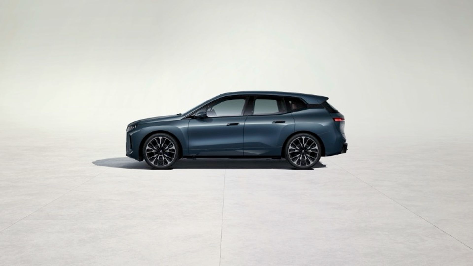 BMW iX xDrive45
