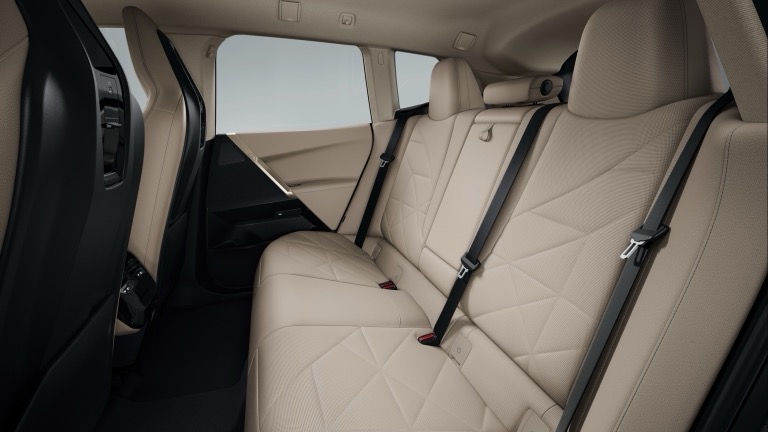 BMW iX xDrive45