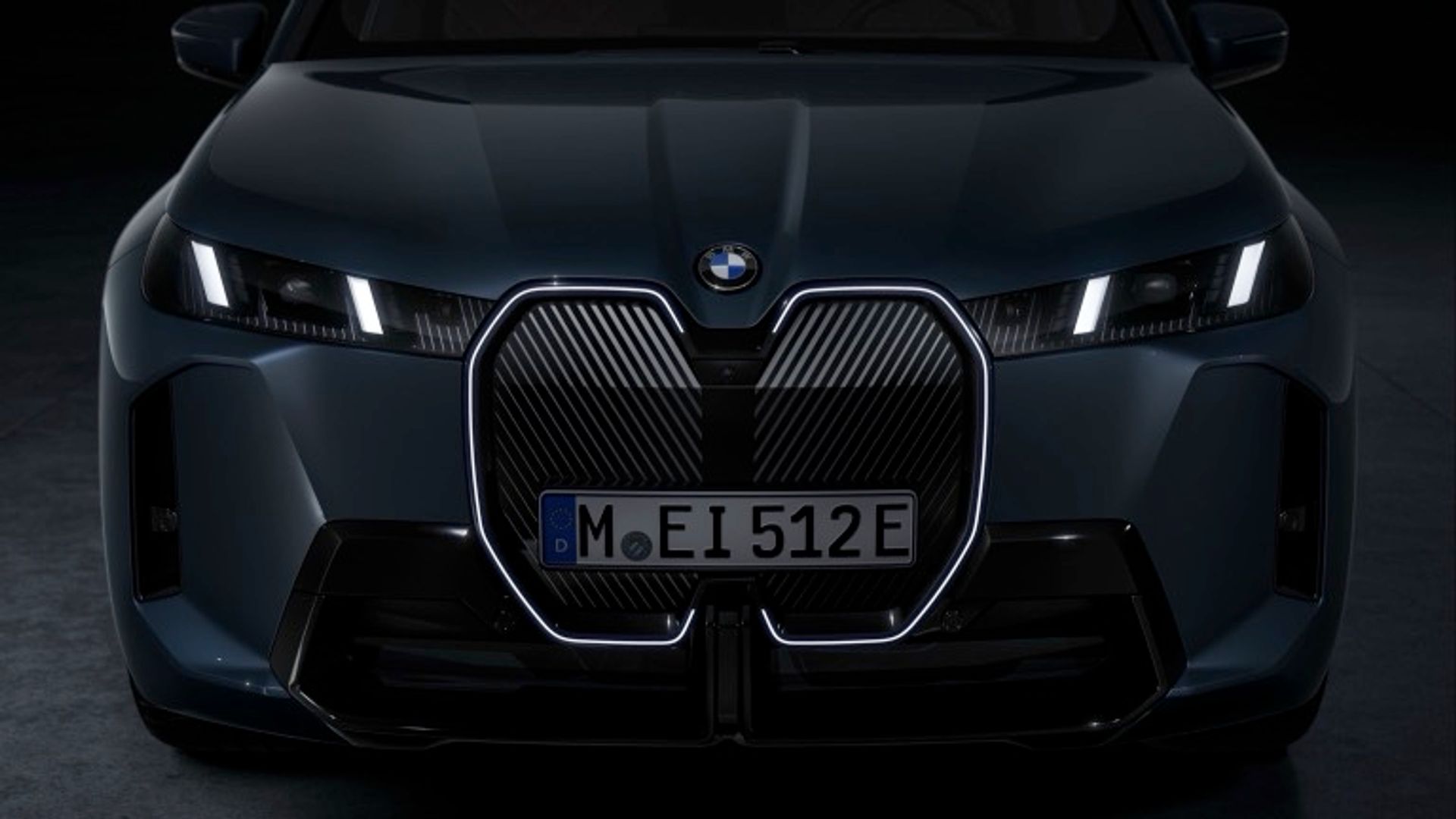 BMW iX xDrive45