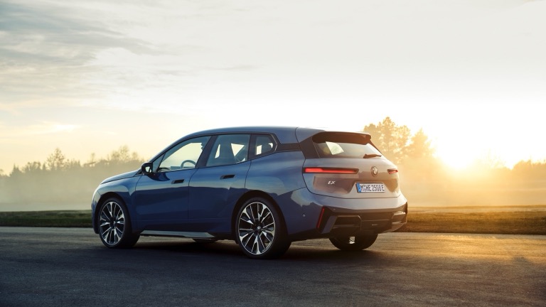 BMW iX xDrive60