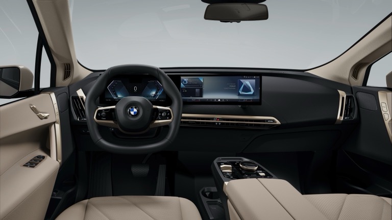 BMW iX xDrive60