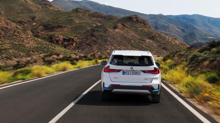 BMW iX1 xDrive30 (MY26)