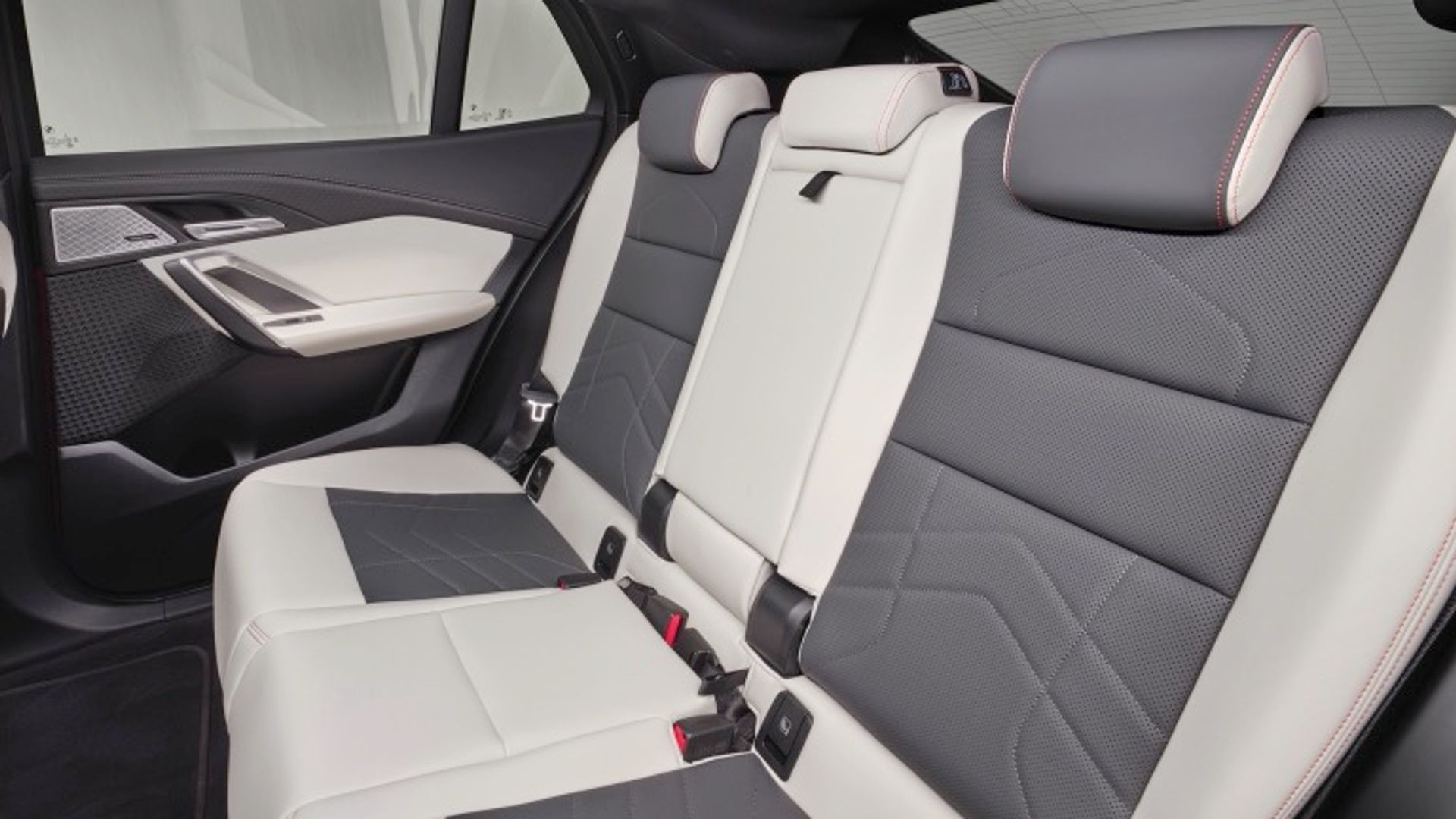 BMW iX2 eDrive20 (MY26)