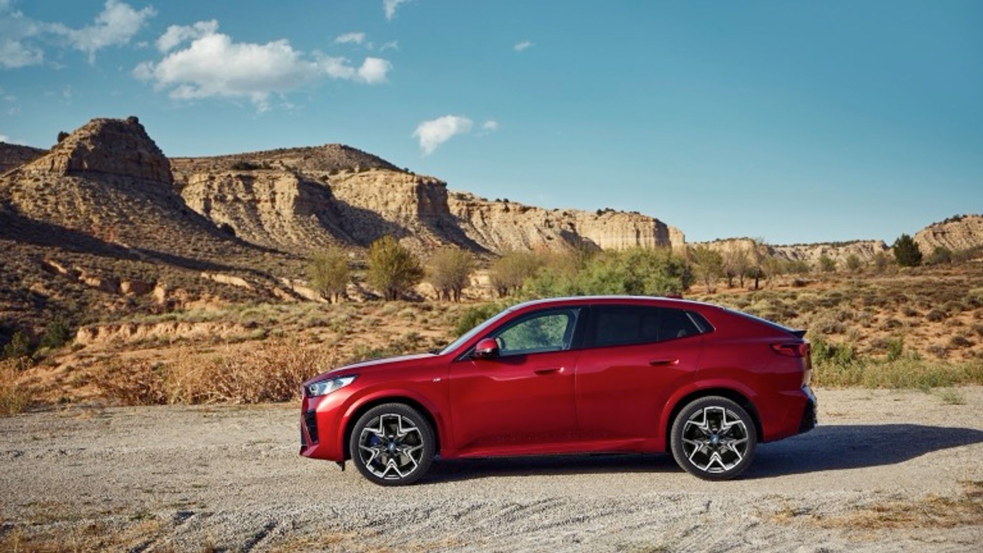 BMW iX2 eDrive20 (MY26)