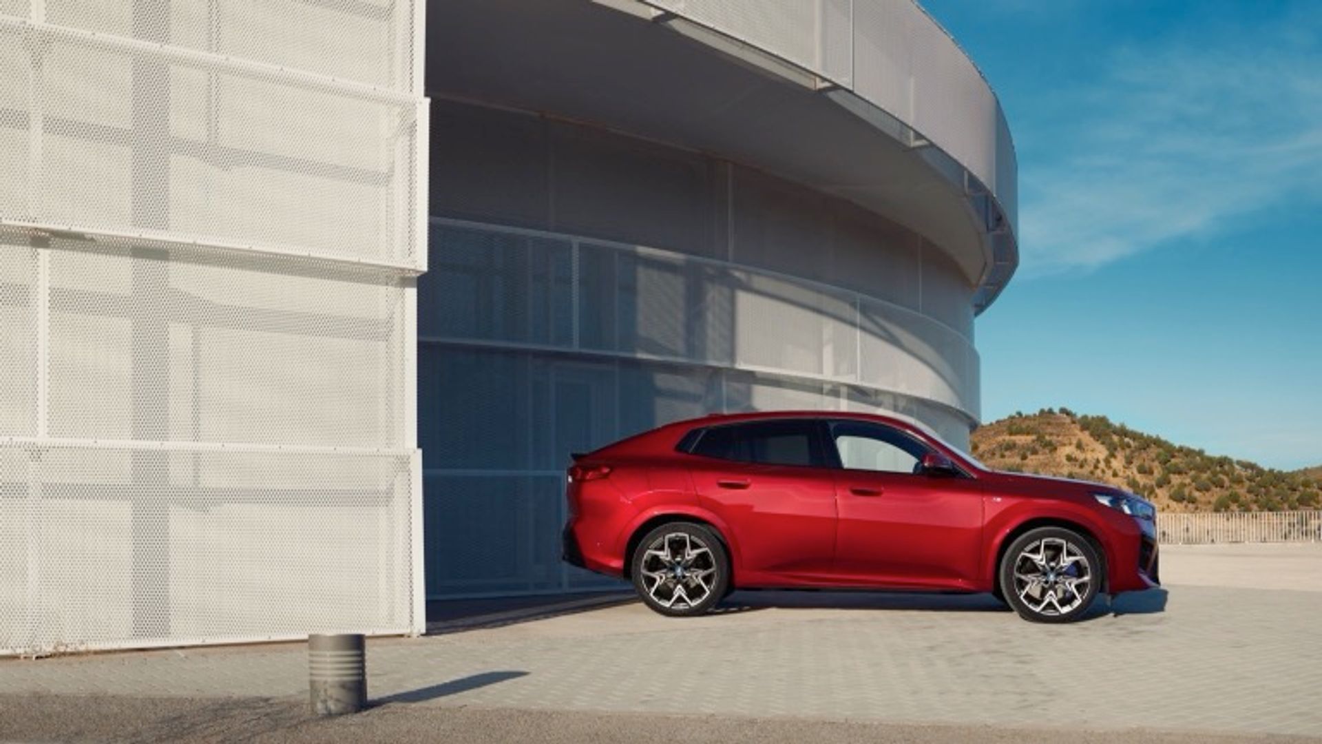 BMW iX2 eDrive20 (MY26)