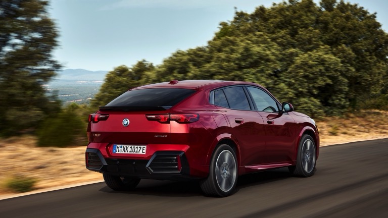 BMW iX2 xDrive30 (MY26)
