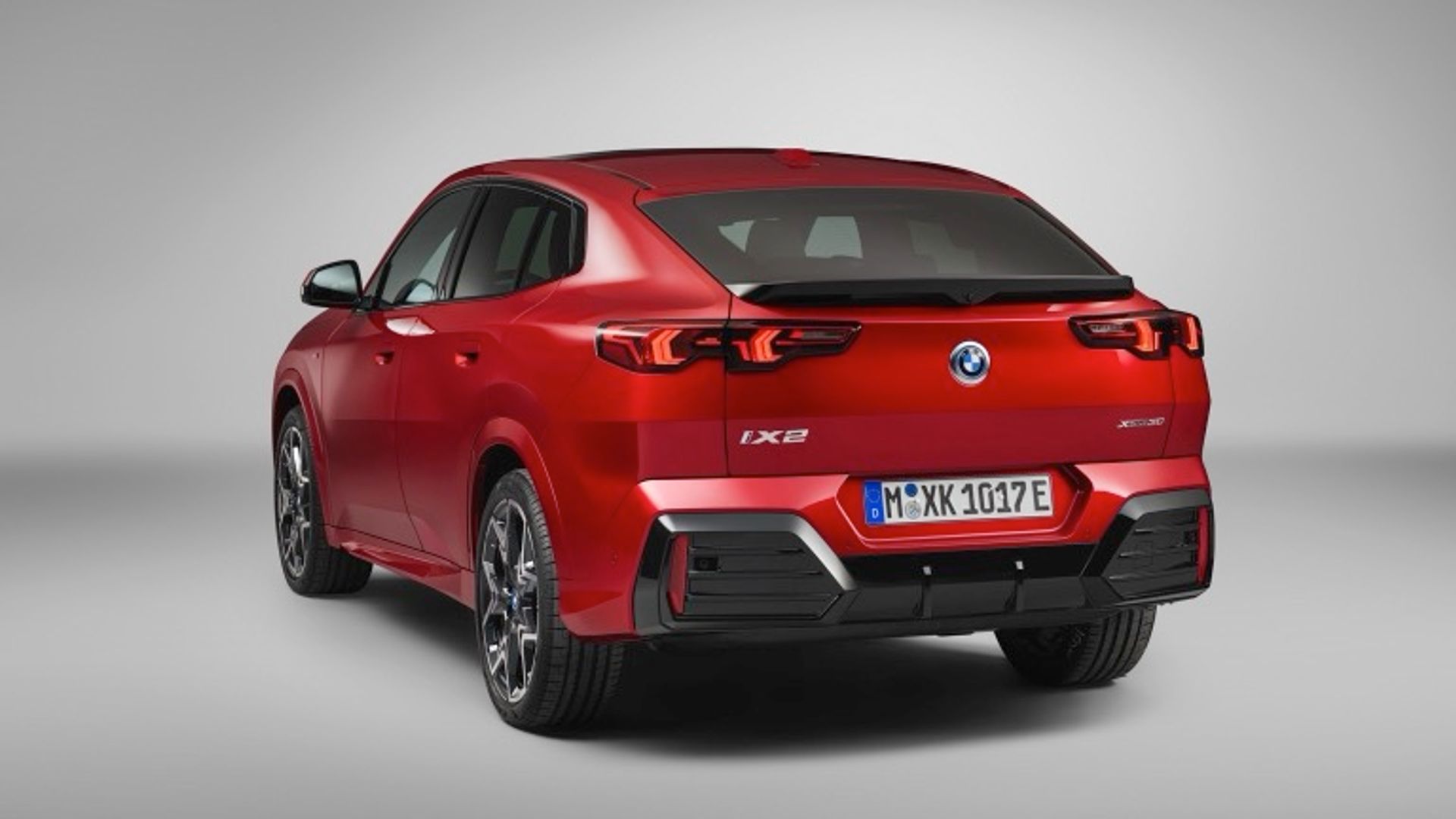 BMW iX2 xDrive30 (MY26)