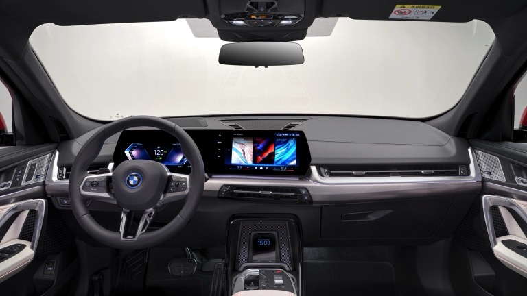 BMW iX2 xDrive30 (MY26)