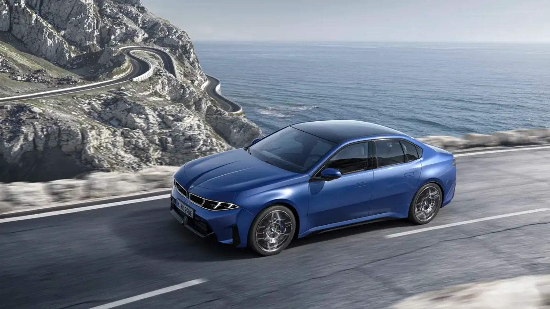 Elettronauti - BMW i3 50 xDrive - Bianco - Esterno - Vista anteriore a tre quarti