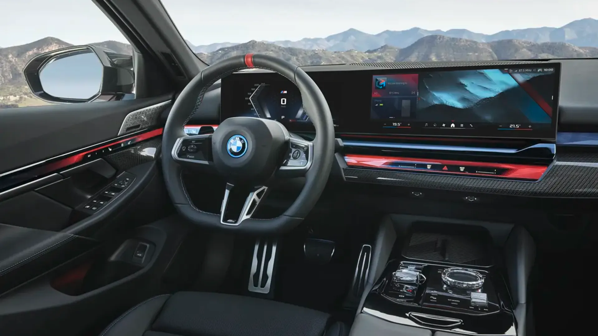 Elettronauti - BMW i5 M60 xDrive - Infotainment - Vista della plancia