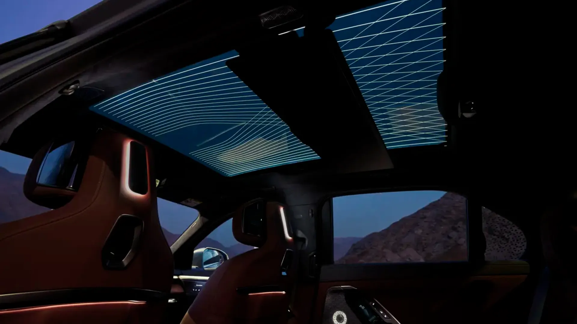 Elettronauti - BMW i7 M70 xDrive - Nero - Esterno - Vista dall'alto