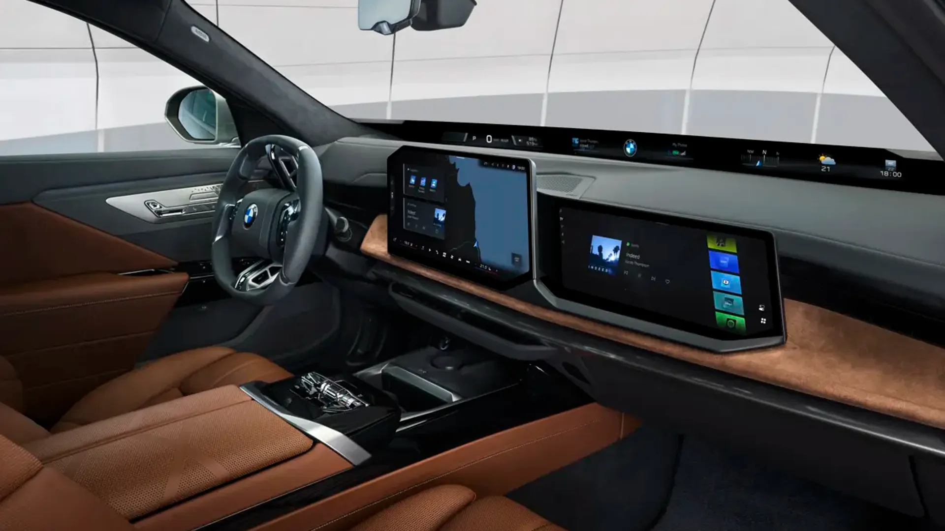 Elettronauti - BMW i7 50 xDrive - Infotainment - Vista della plancia