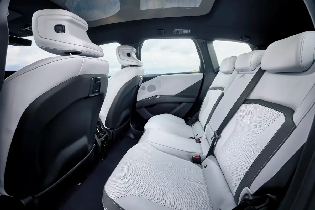 Elettronauti - BMW iX3 40 - Grigio - Sedili - Sedili posteriori