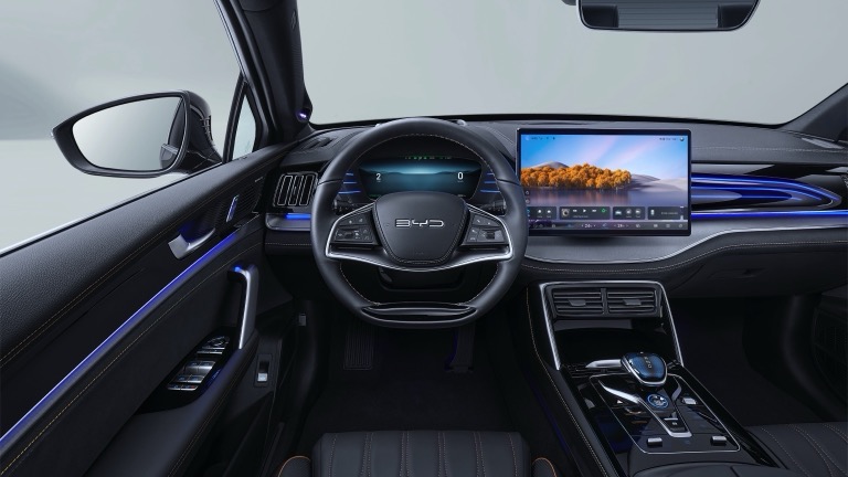 BYD TANG Flagship