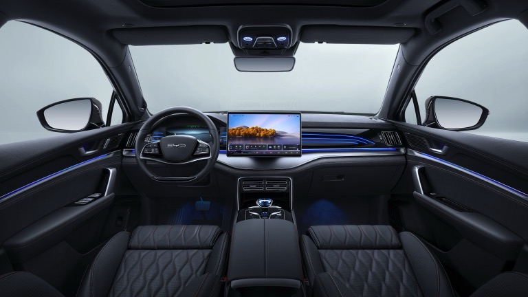 BYD TANG Flagship