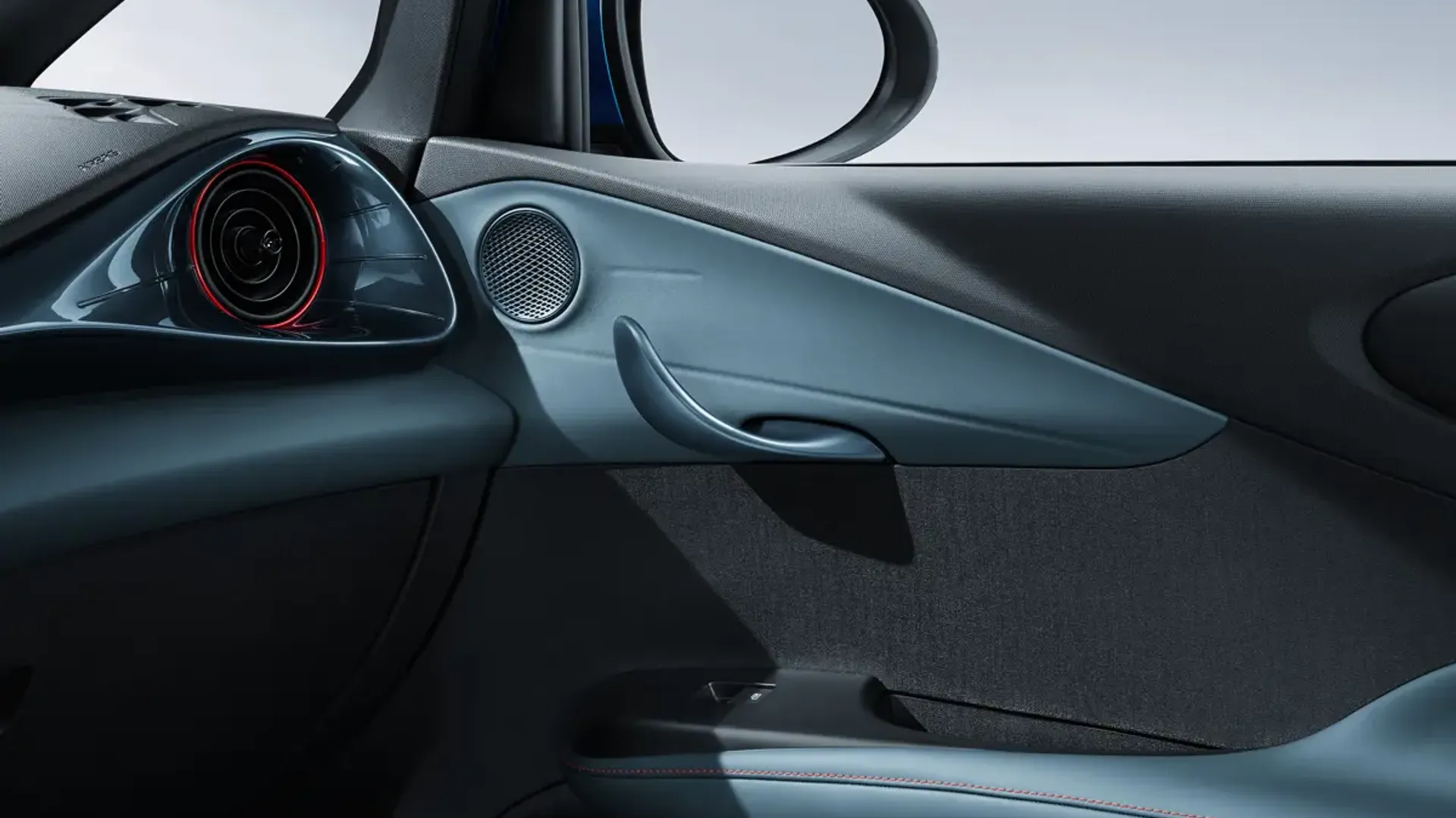 Elettronauti - BYD Dolphin Comfort - Interni - Sedili anteriori