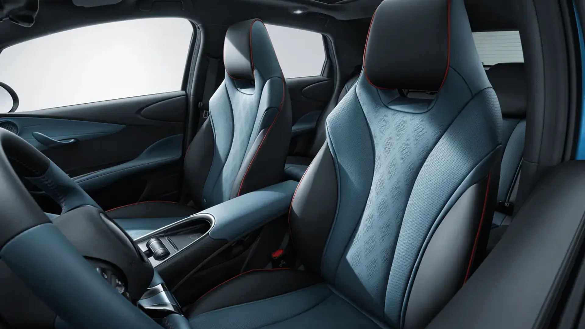 Elettronauti - BYD Dolphin Comfort - Sedili - Sedili anteriori