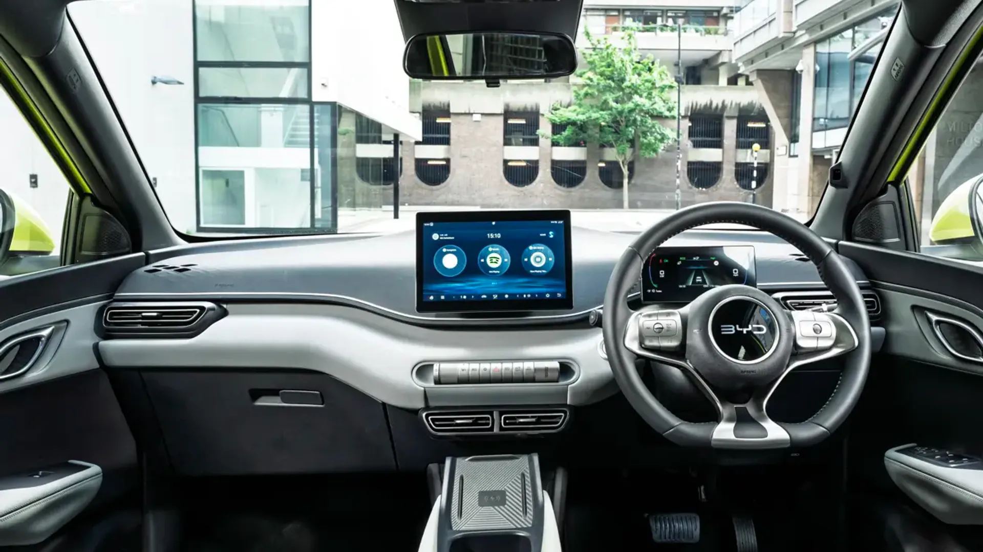 Elettronauti - BYD Dolphin Surf Active - Interni - Sedili anteriori