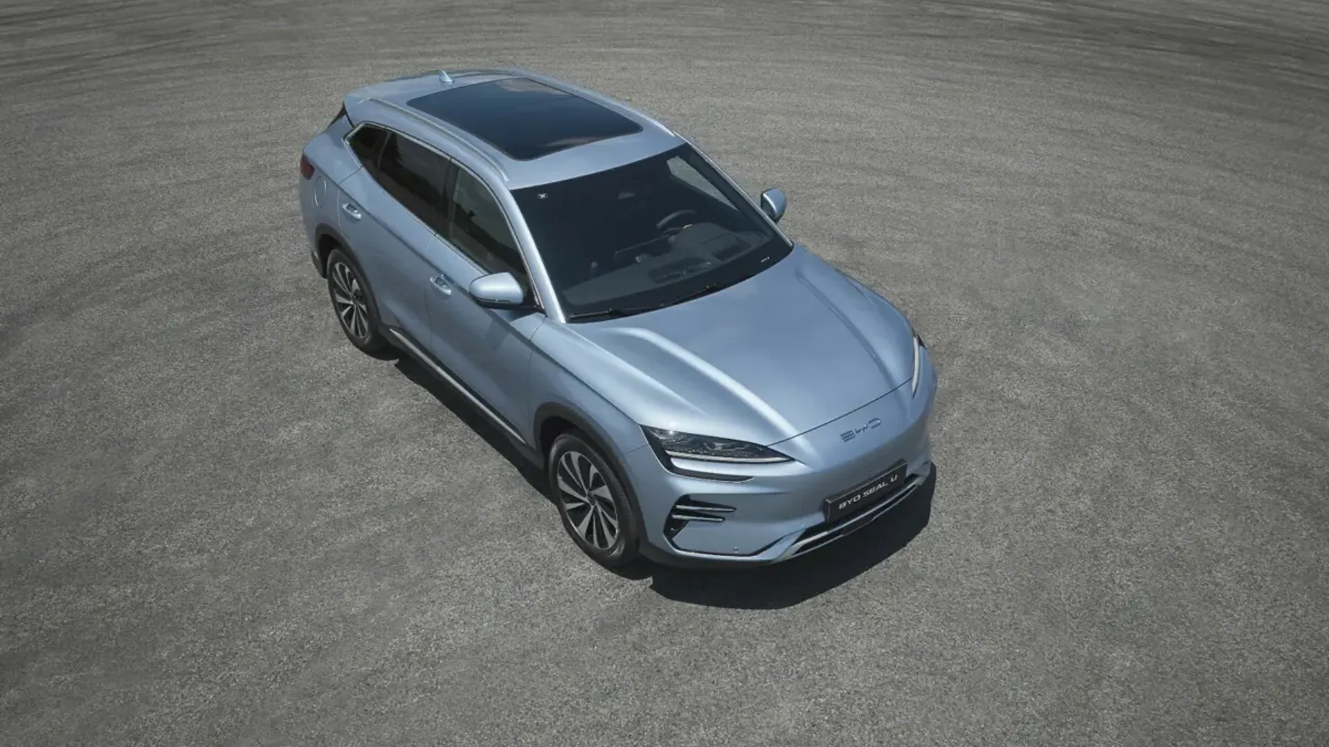 Elettronauti - BYD Seal U Design - Blu - Esterno - Vista anteriore a tre quarti