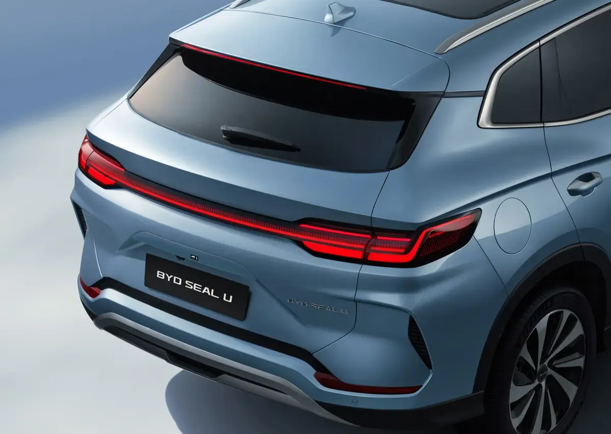 Elettronauti - BYD Seal U Design - Bianco - Esterno - Vista posteriore