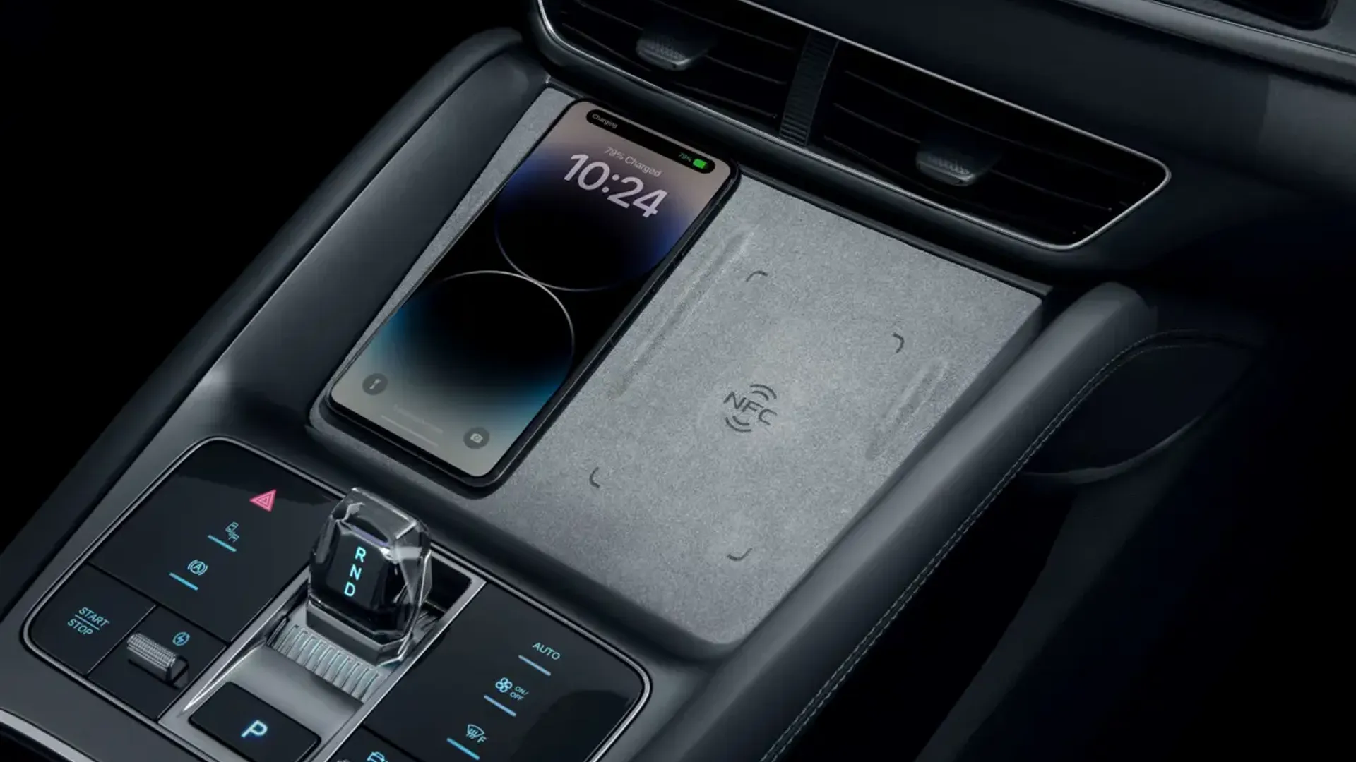 Elettronauti - BYD Sealion 7 Excellence - Dark Blue - Esterno - Vista anteriore a tre quarti