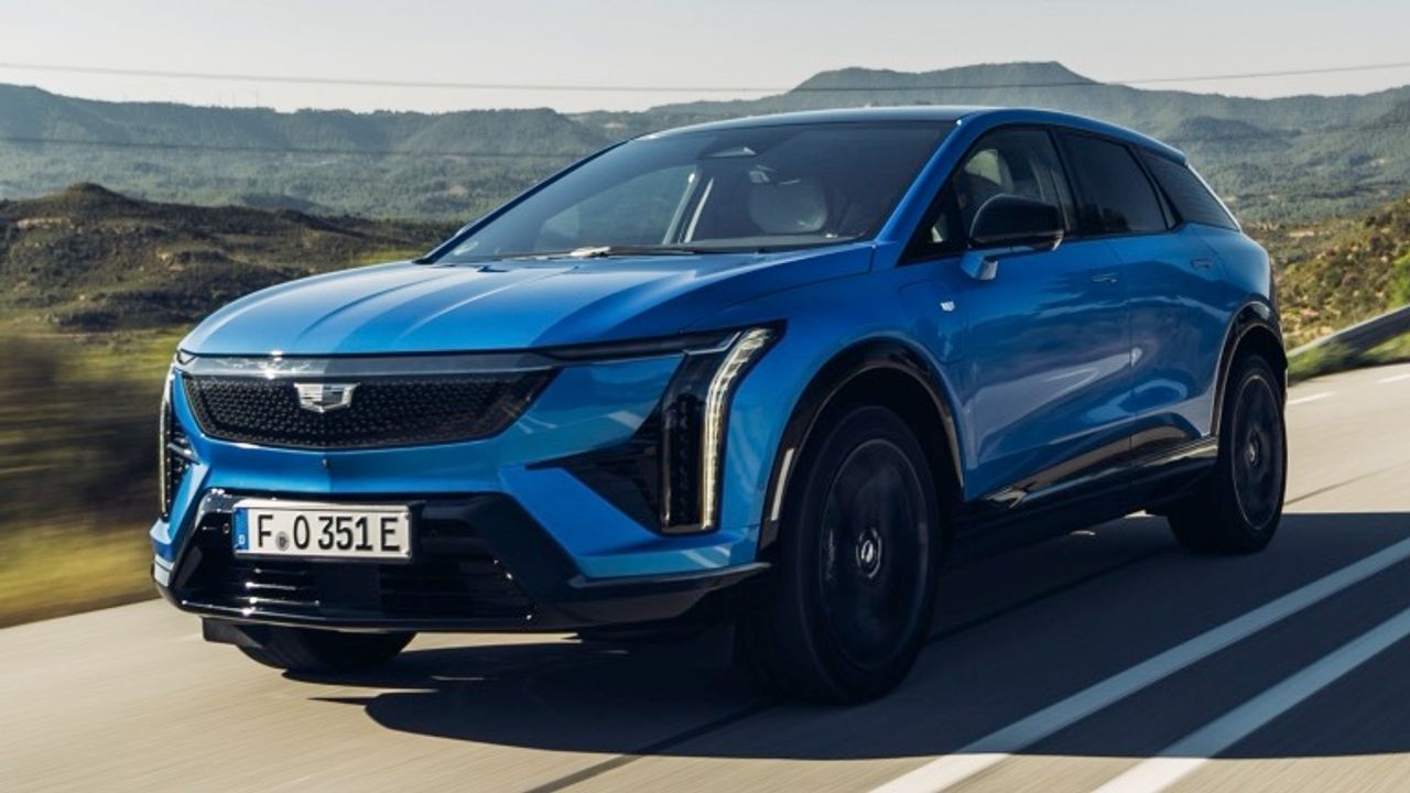 Cadillac OPTIQ 500 E4 (MY26)