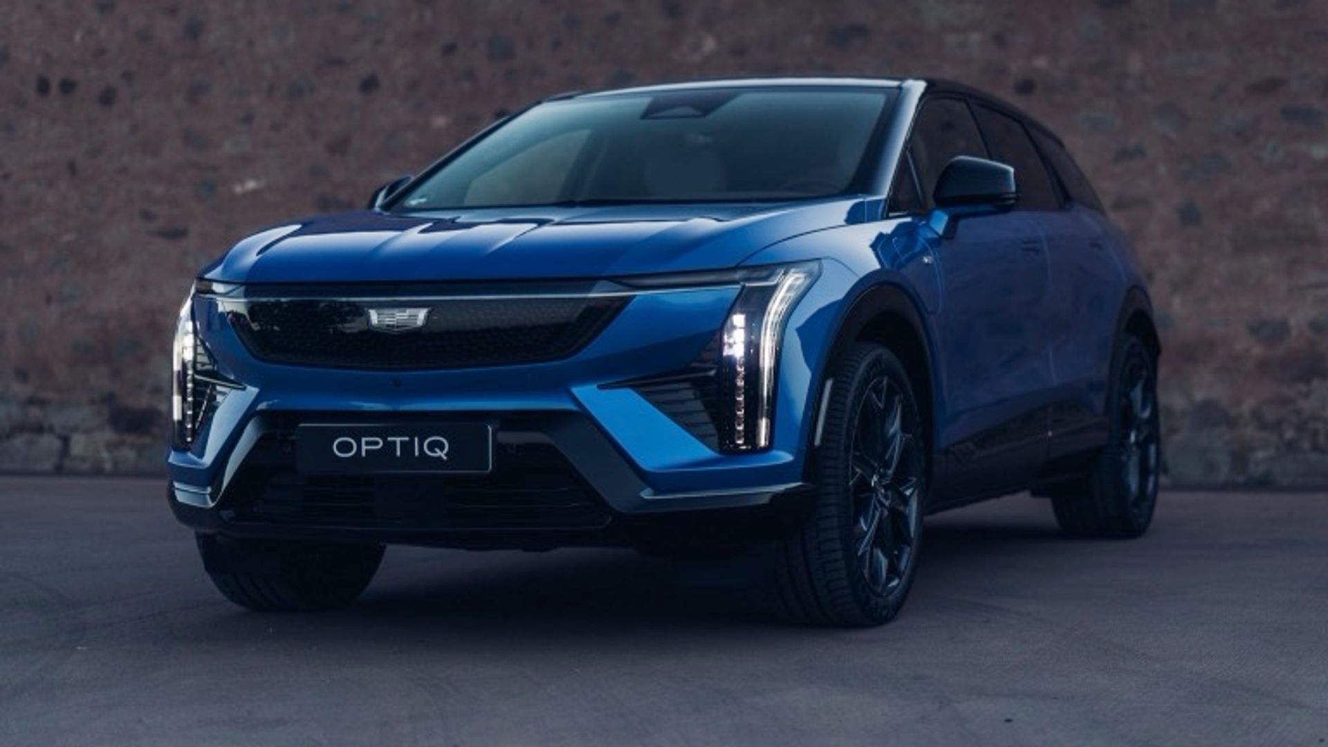 Cadillac OPTIQ 500 E4 (MY26)