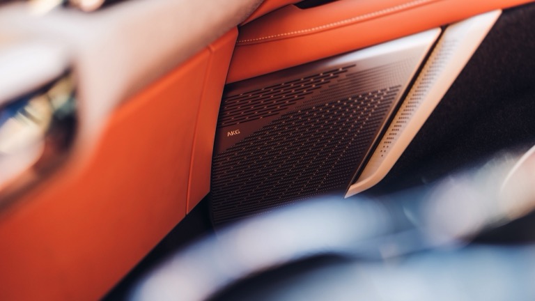 Cadillac OPTIQ 500 E4 (MY26)