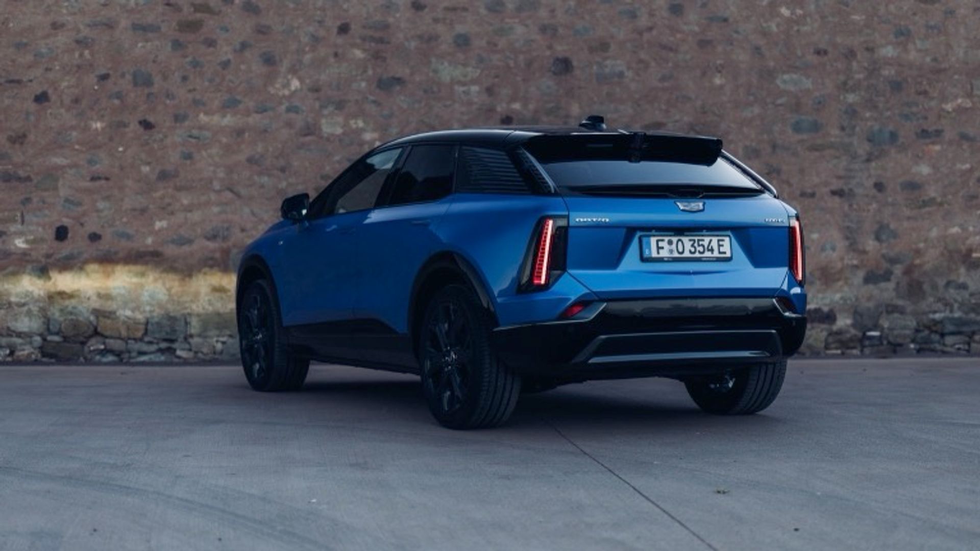 Cadillac OPTIQ 500 E4 (MY26)