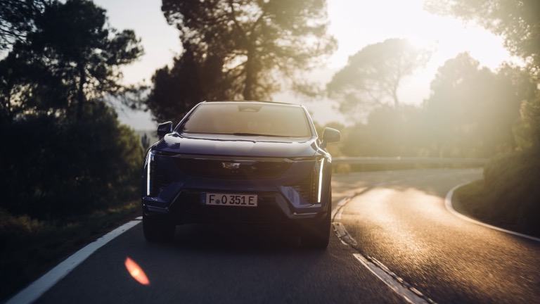 Cadillac OPTIQ 500 E4 (MY26)