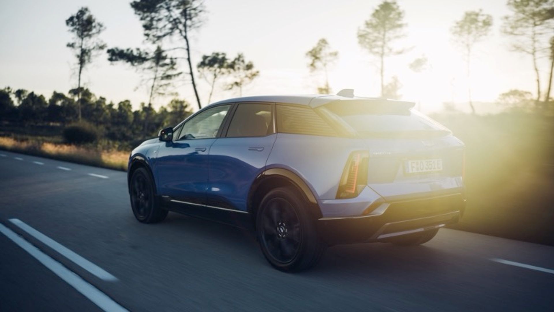 Cadillac OPTIQ 500 E4 (MY26)