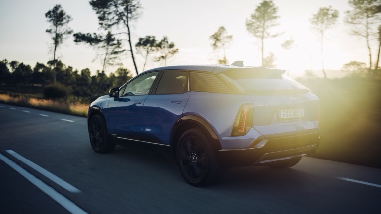 Cadillac OPTIQ 500 E4 (MY26)