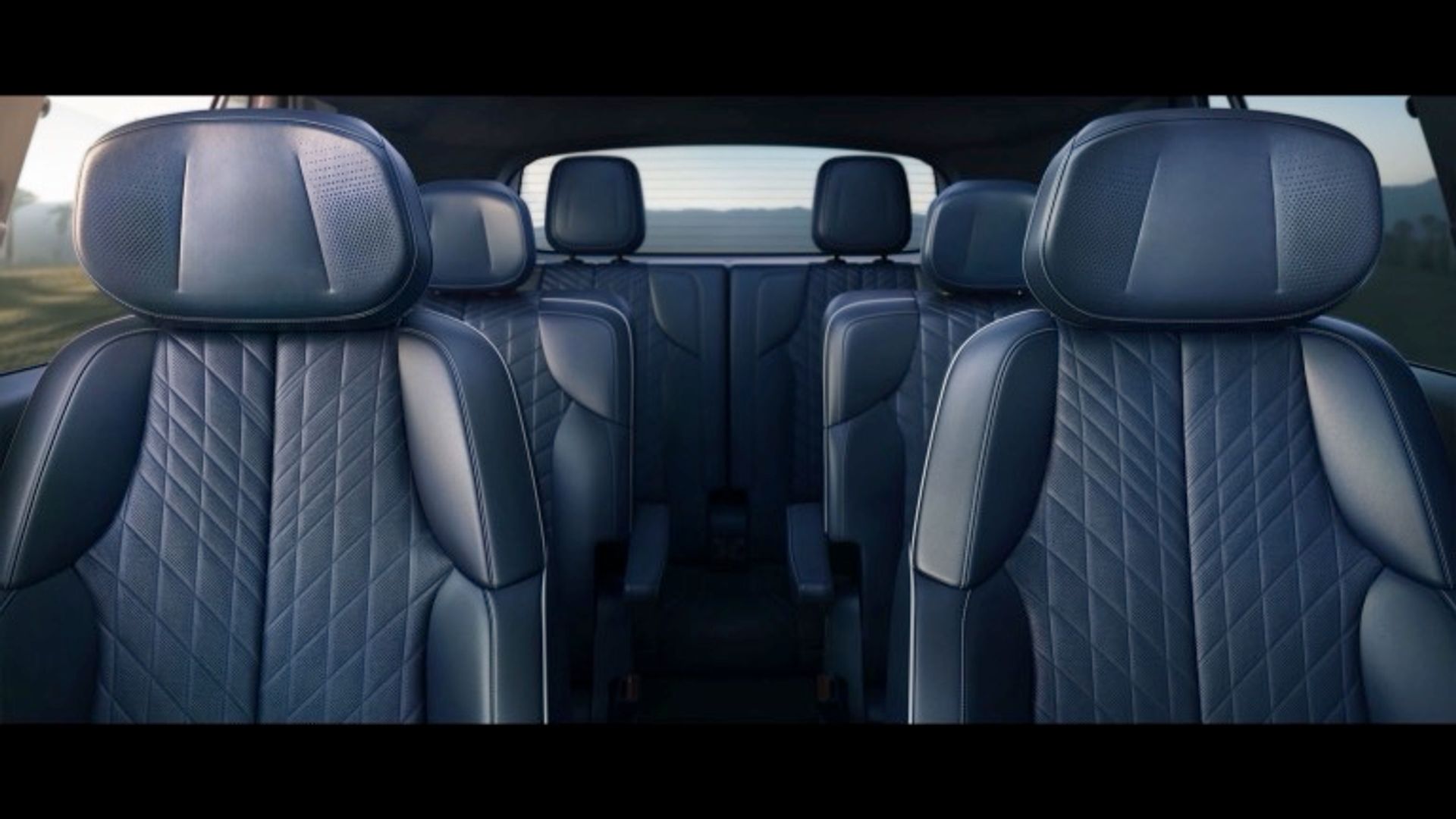 Cadillac VISTIQ 900 E4 (MY26)