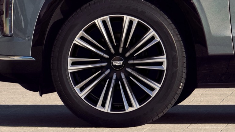 Cadillac VISTIQ 900 E4 (MY26)