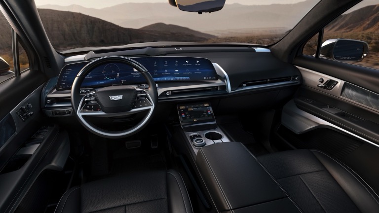 Cadillac VISTIQ 900 E4 (MY26)