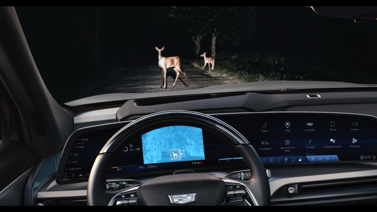 Cadillac VISTIQ 900 E4 (MY26)