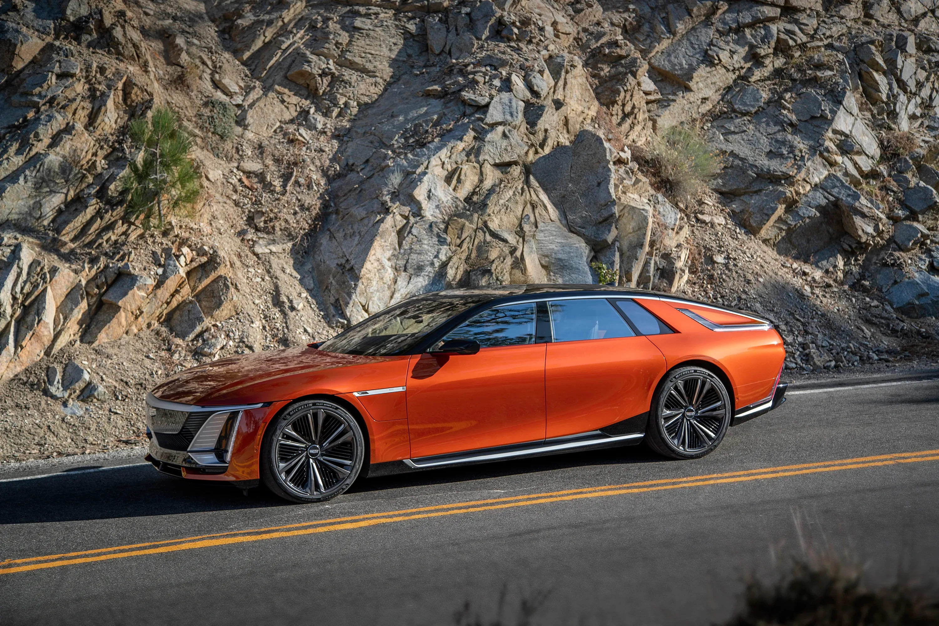 Cadillac CELESTIQ