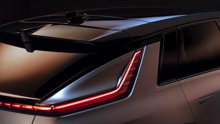 Cadillac LYRIQ-V (MY26)