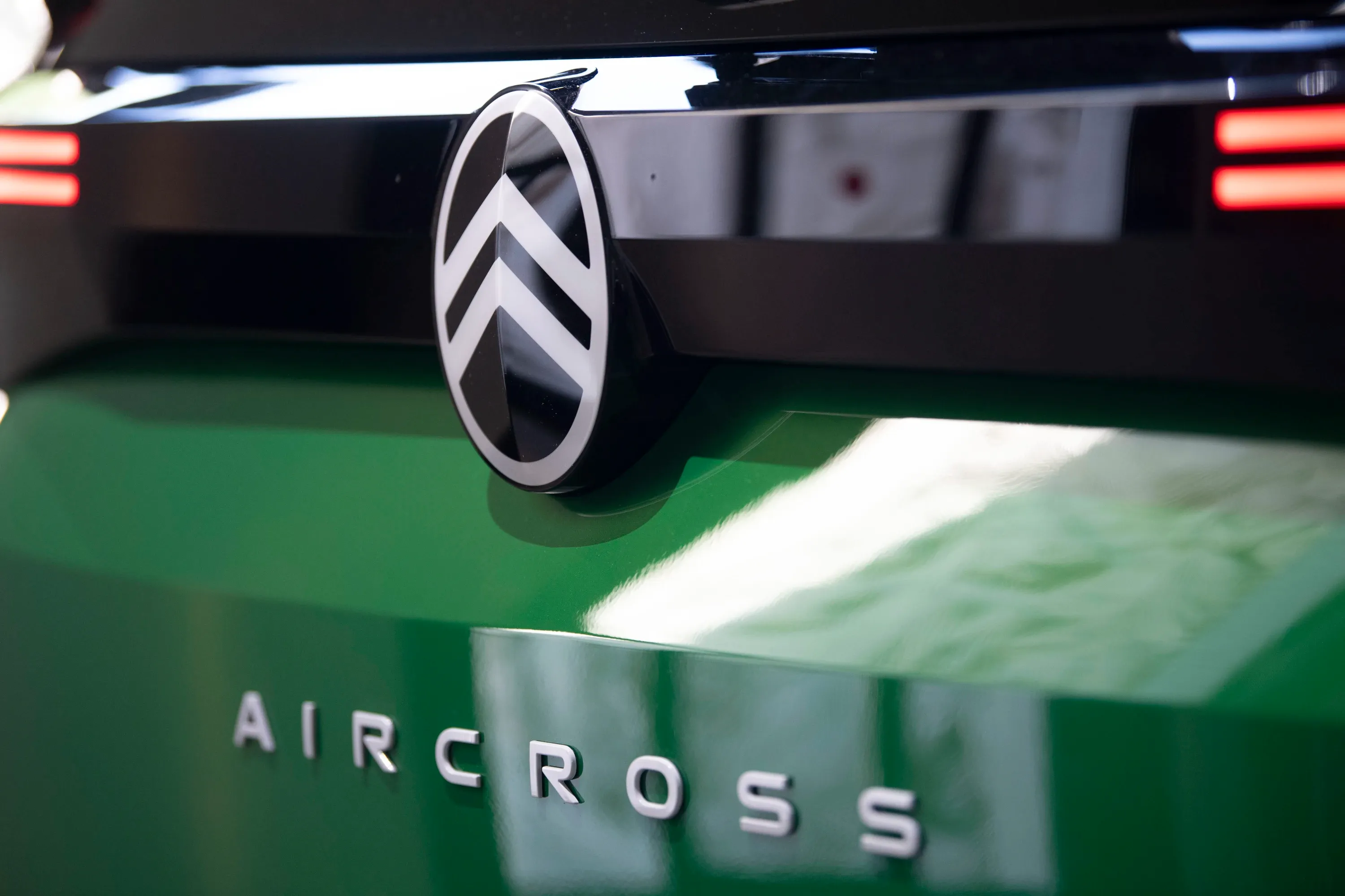 Citroen e-c5 Aircross Elettronauti badge