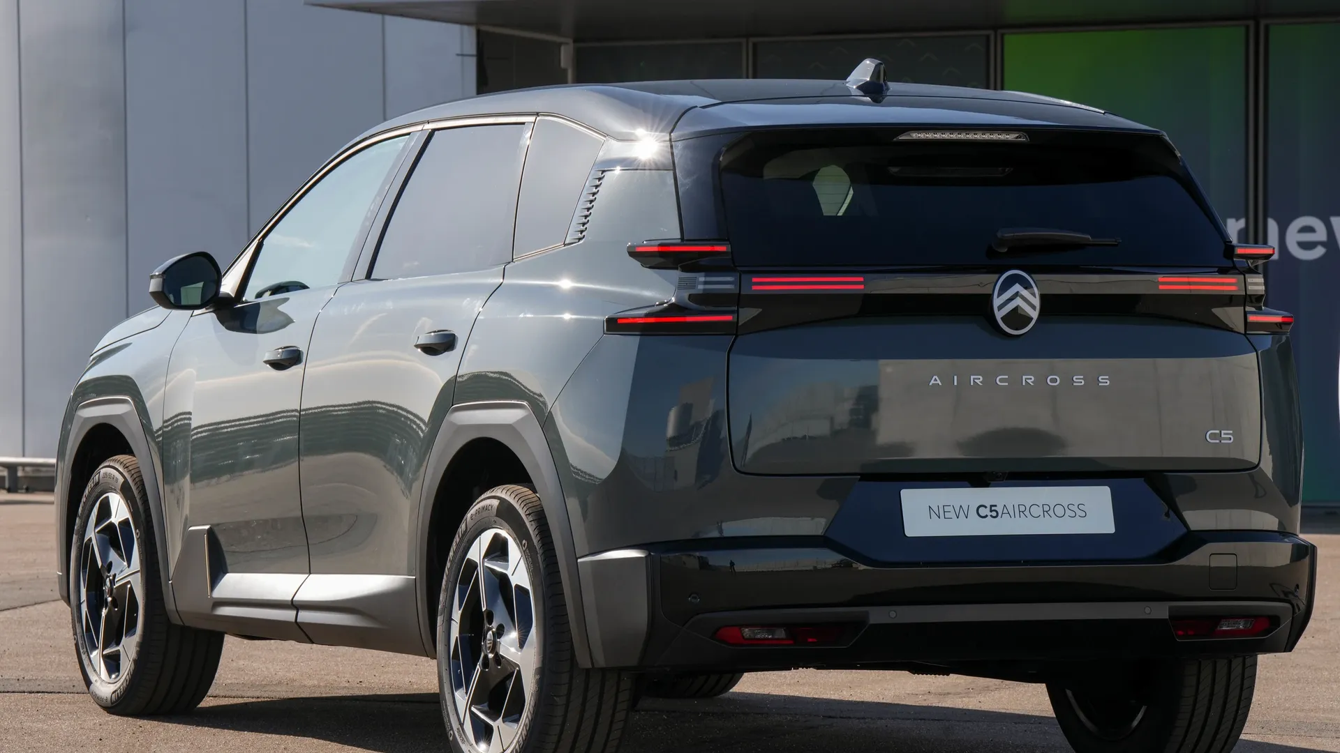 Citroen e-c5 Aircross Elettronauti posteriore