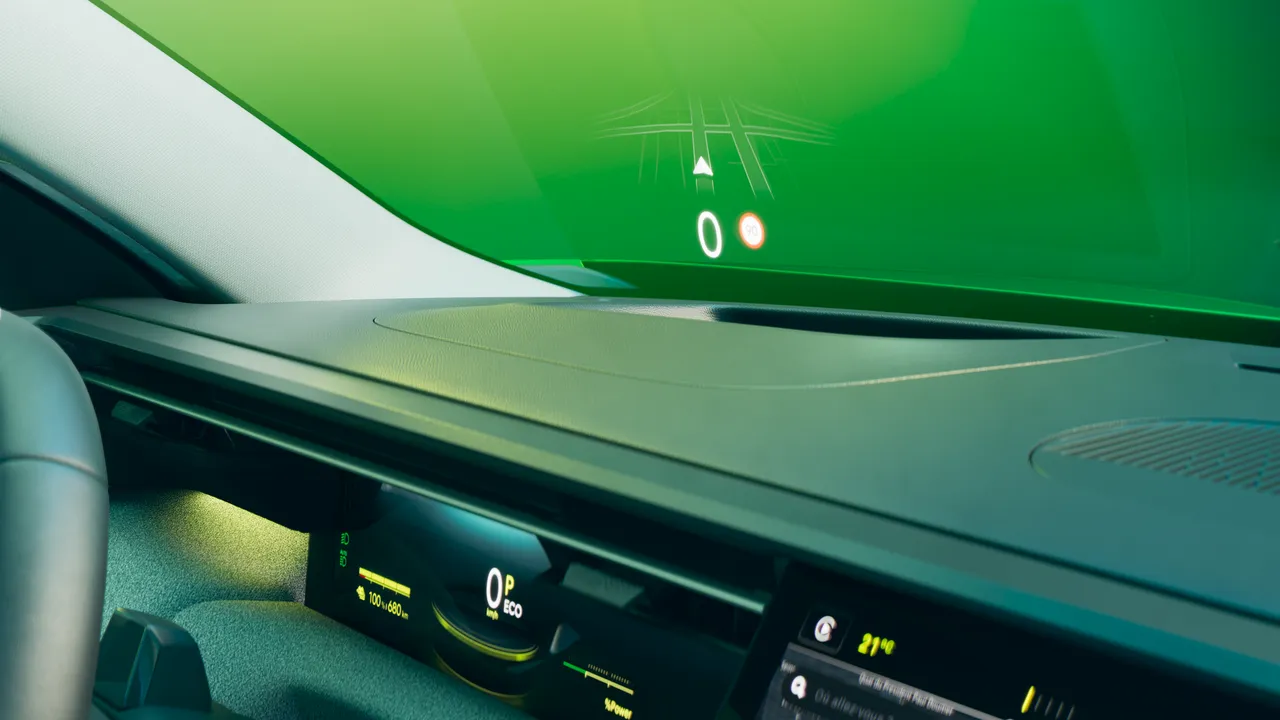 Citroen e-c5 Aircross Elettronauti hud