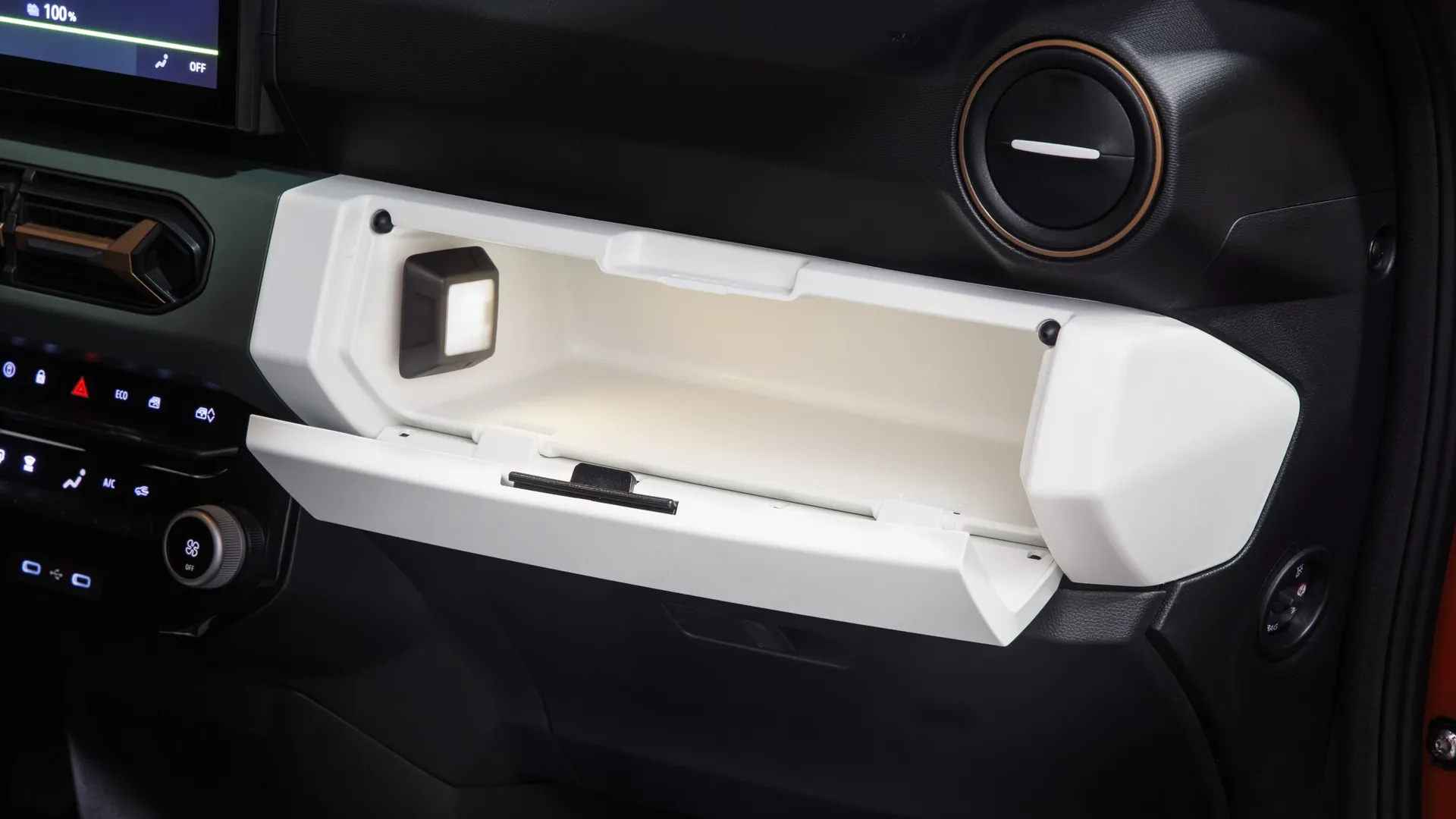 Dacia Spring 65HP
