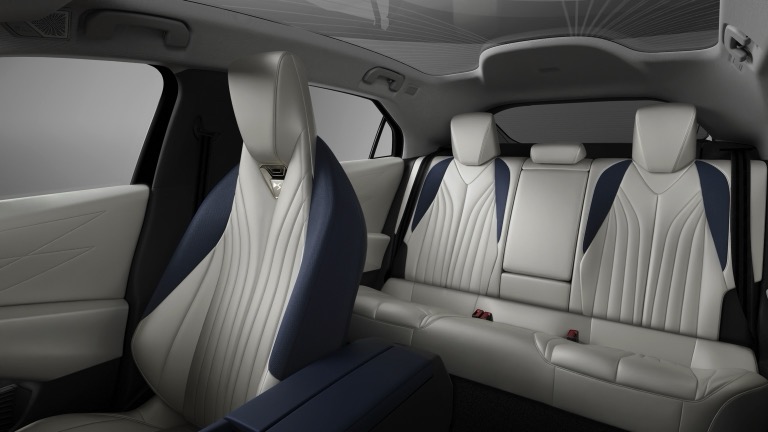 DS Automobiles N°8 FWD Long Range