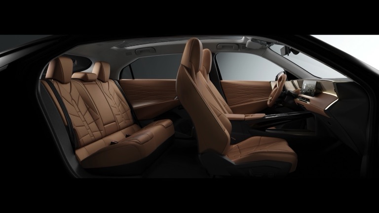 DS Automobiles N°8 FWD Long Range