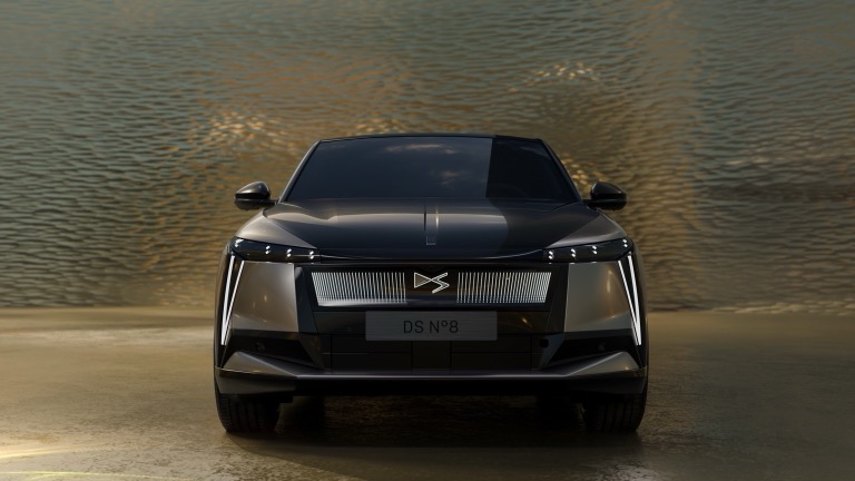 DS Automobiles N°8 FWD Long Range