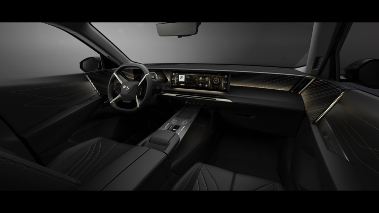 DS Automobiles N°8 FWD Long Range