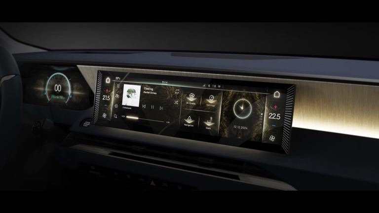 DS Automobiles N°8 AWD Long Range
