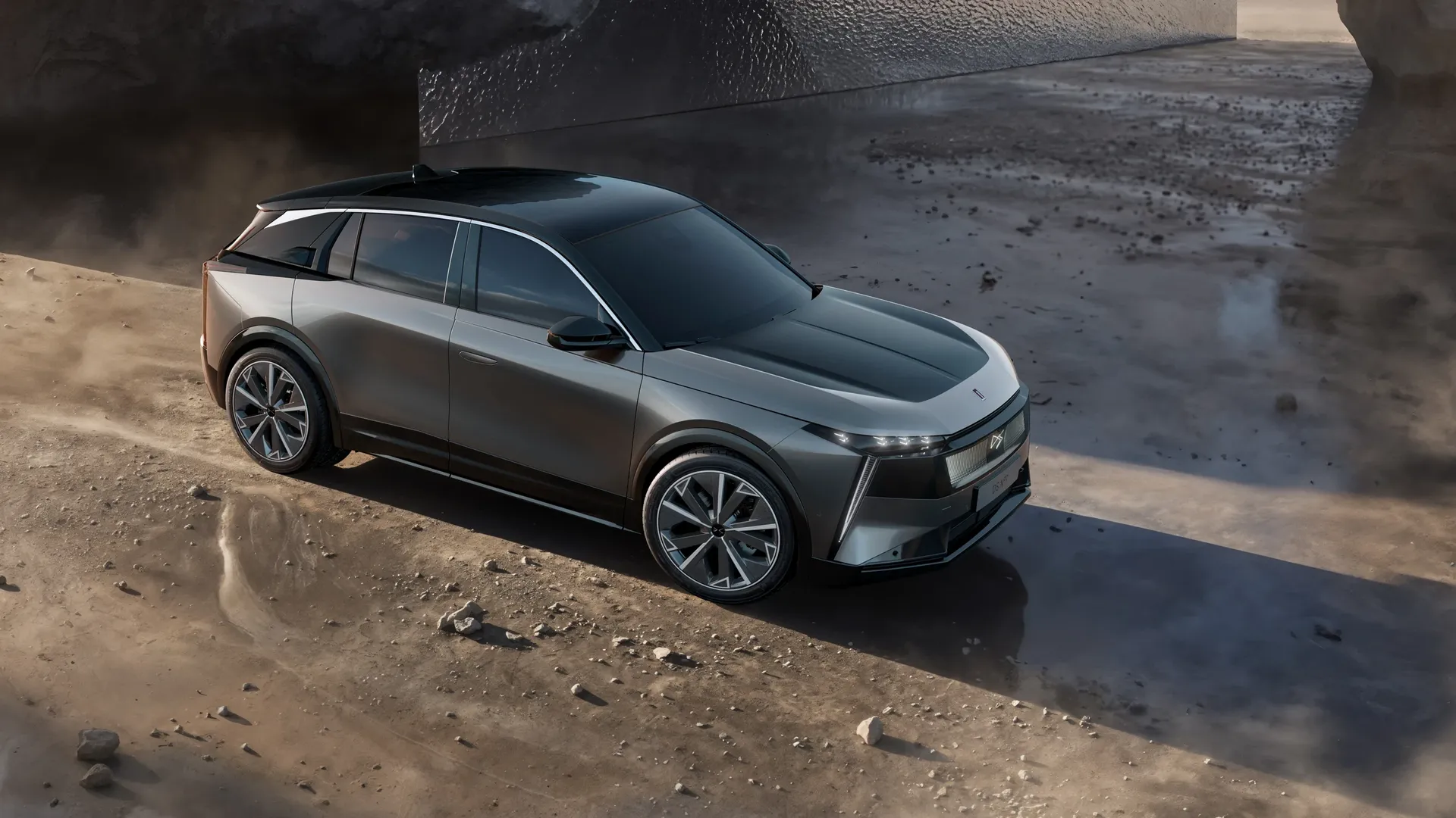 Elettronauti - DS 7 e-tense