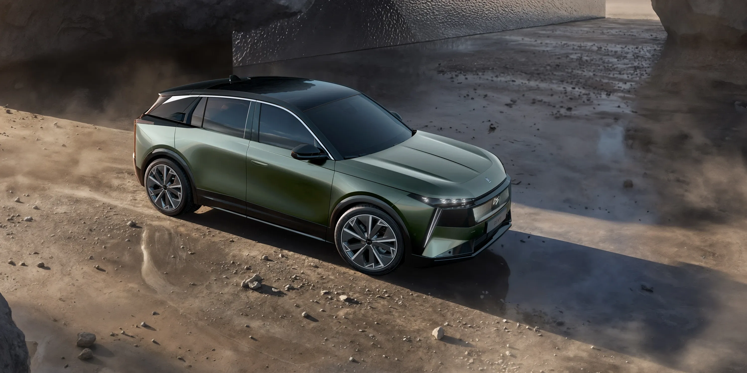 Elettronauti - DS 7 e-tense