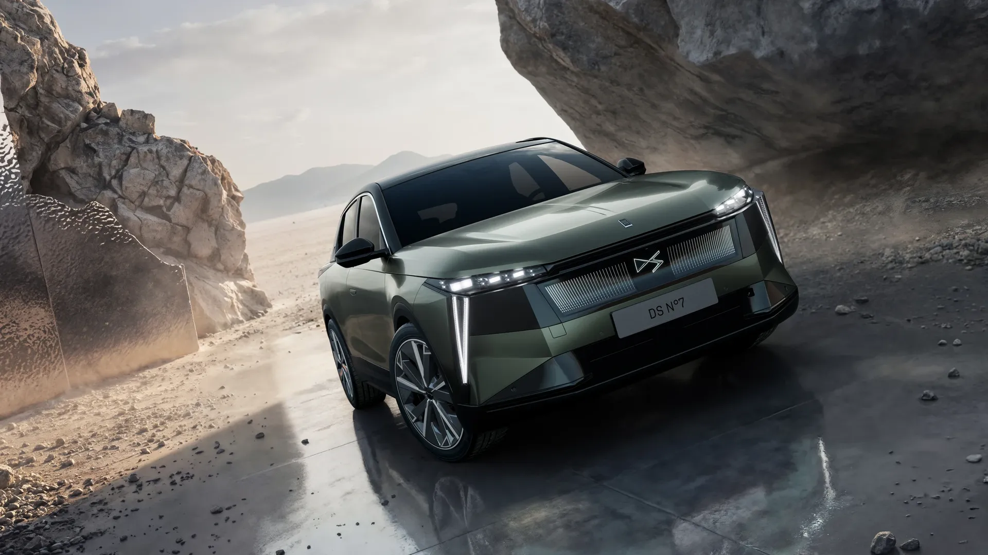 Elettronauti - DS 7 e-tense